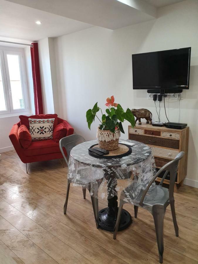 U Studiu 7 Rue Notre Dame * Bastia (Corsica)